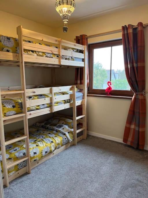 Lovely 2 Bedroom Family Apartment In Newcastle 뉴캐슬 외부 사진